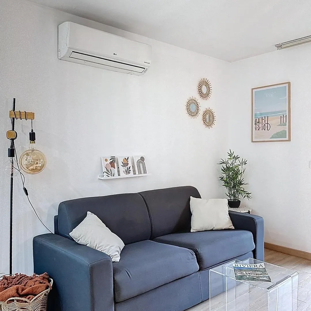 Apartment Appartement Avec Grande Terrasse Saint-Laurent-du-Var France